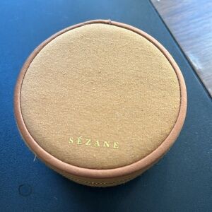 Sezane Tan Accessory Case